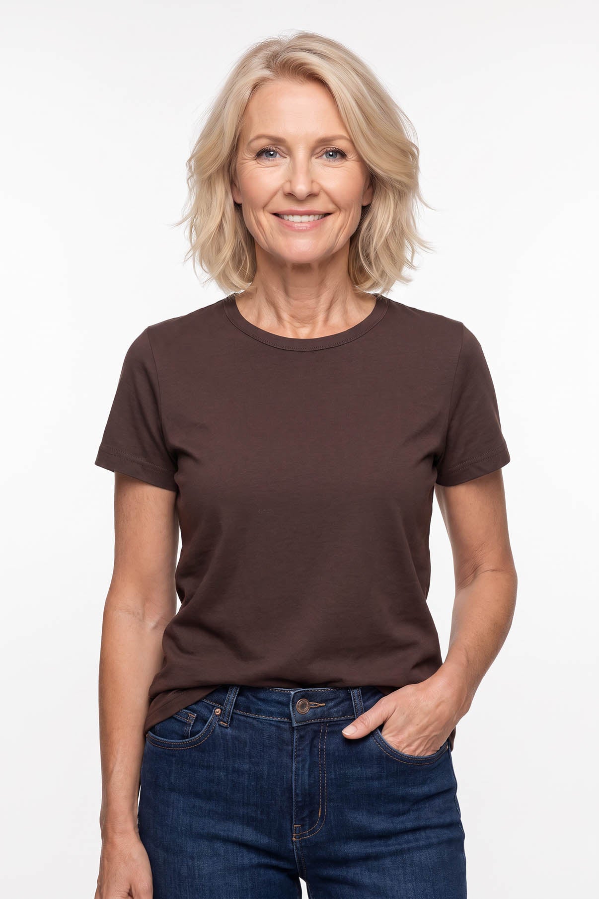 Dea - Kortærmet t-shirt med rund hals i økologisk bomuld