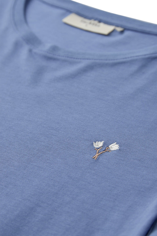 Faith - T-shirt med printdetalje