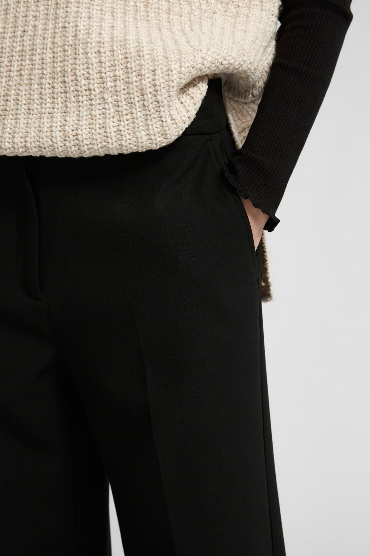 SELECTED FEMME SLFRITA MW WIDE PANT FD NOOS