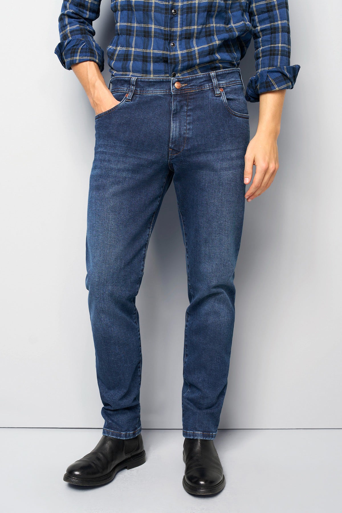 M5 FIVE jeans