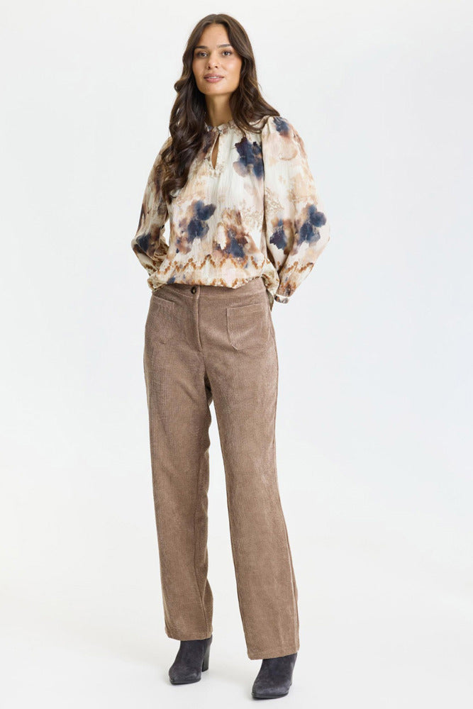 Cordelia - Bluse med blomsterprint og trekvartærmer