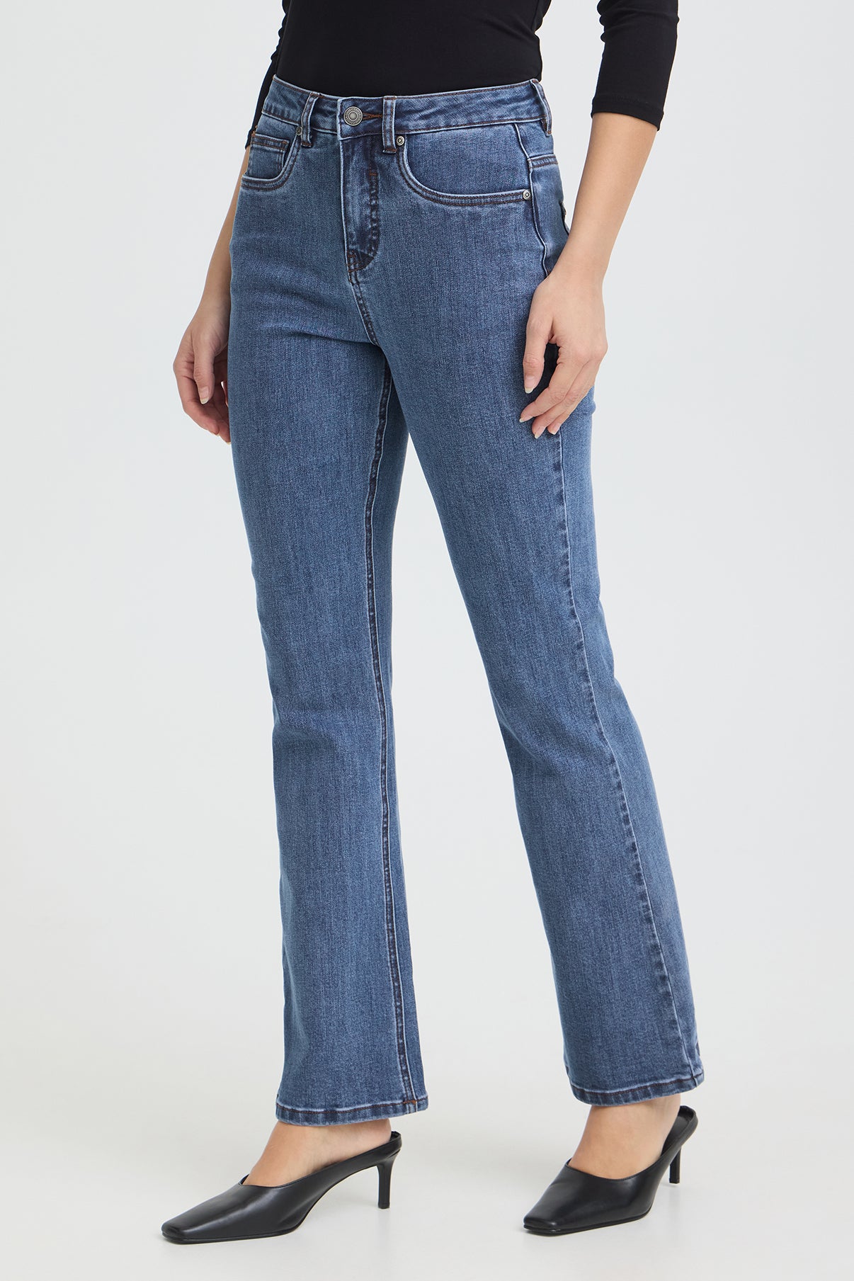 FRATLANTA HANNA JE 2 - Klassiske strækbare jeans med bootcut-snit