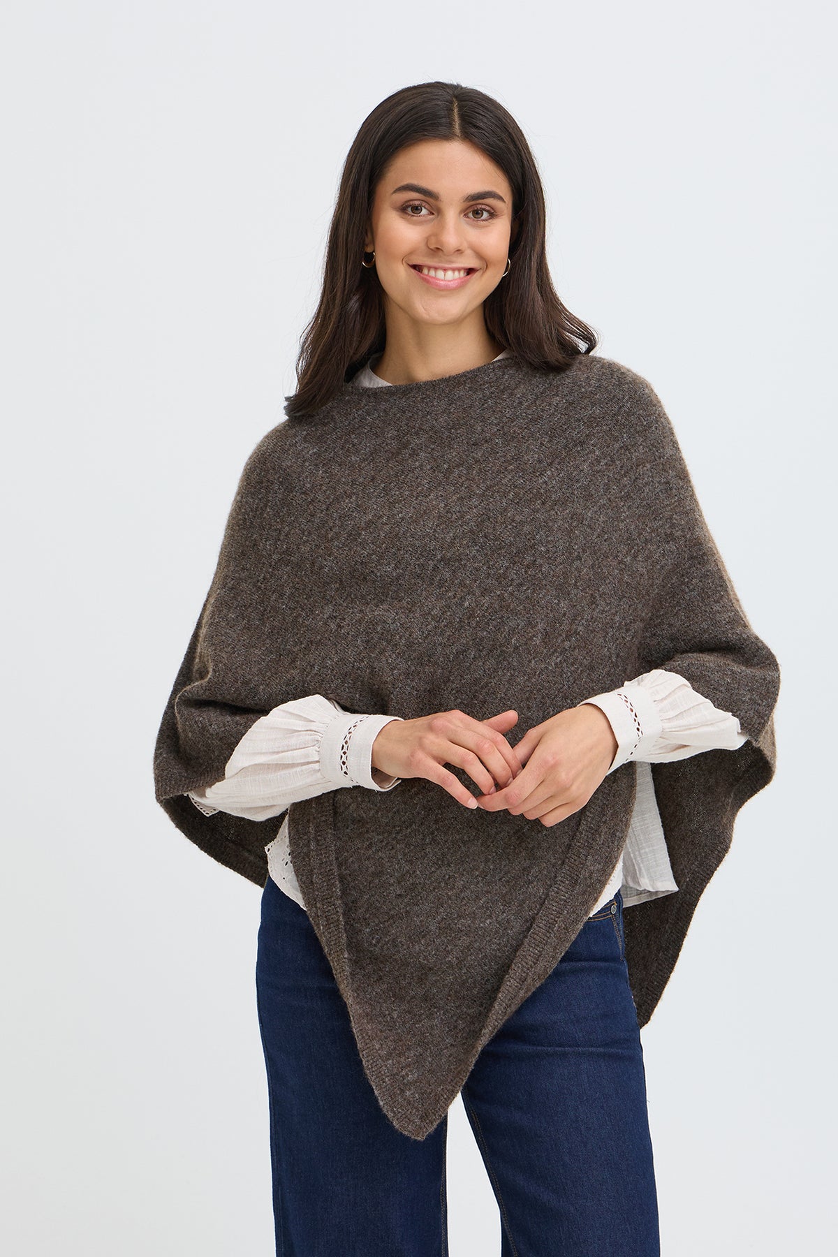 SANNY - Poncho i uldkvalitet