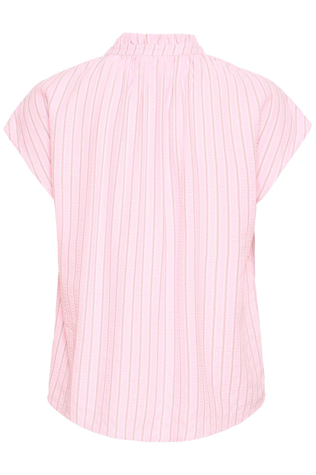 Kortærmet skjortebluse med pink, rød og hvide striber og løs pasform bagfra.