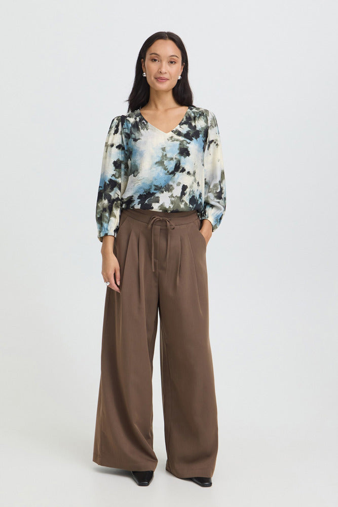 FRARIANA BL 19 - Bluse med lange ballonærmer