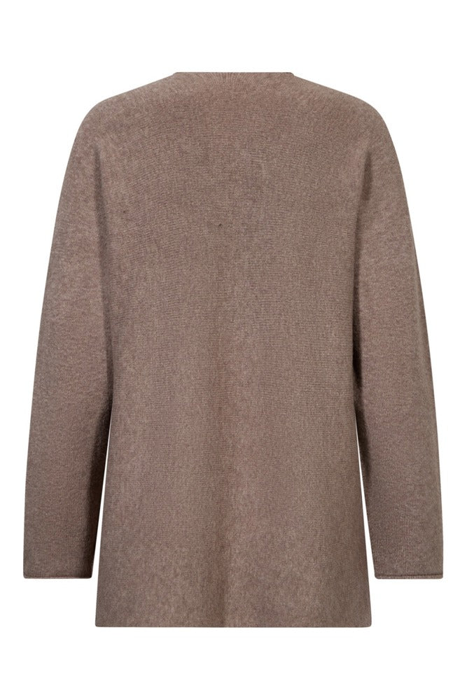 Lang finstrikket cardigan