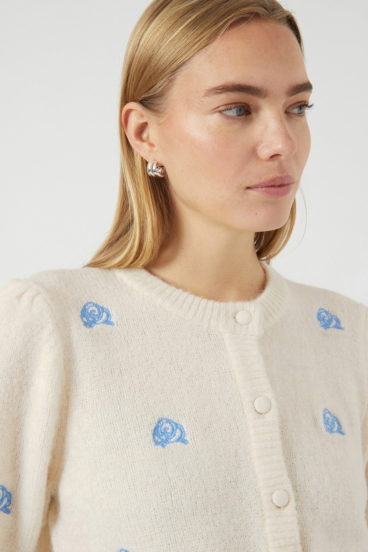 YAS YASANNE SS EMBROIDERY KNIT CARDIGAN S.