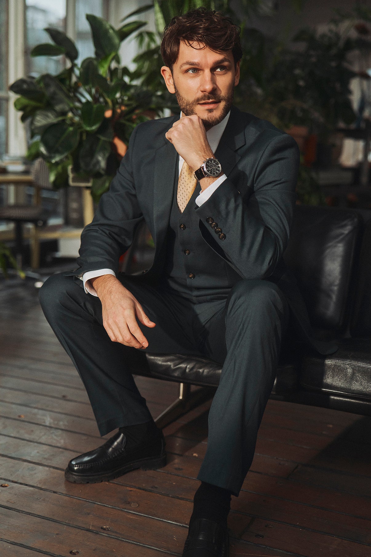 Marco - Tidløs vest med paspolerede lommer