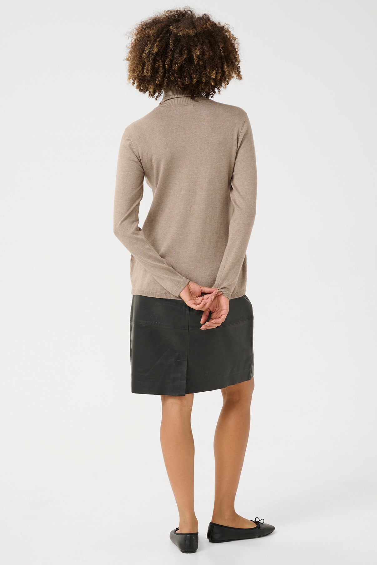 Culture CUannemarie Loose Roll-Neck