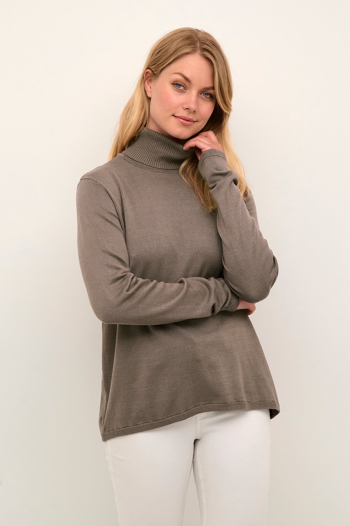 Culture CUannemarie Loose Roll-Neck