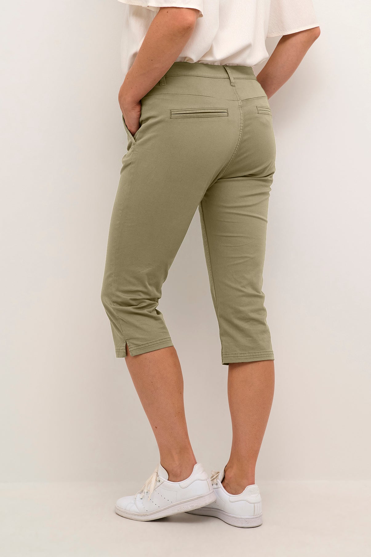 Culture CUbrita Capri Pants