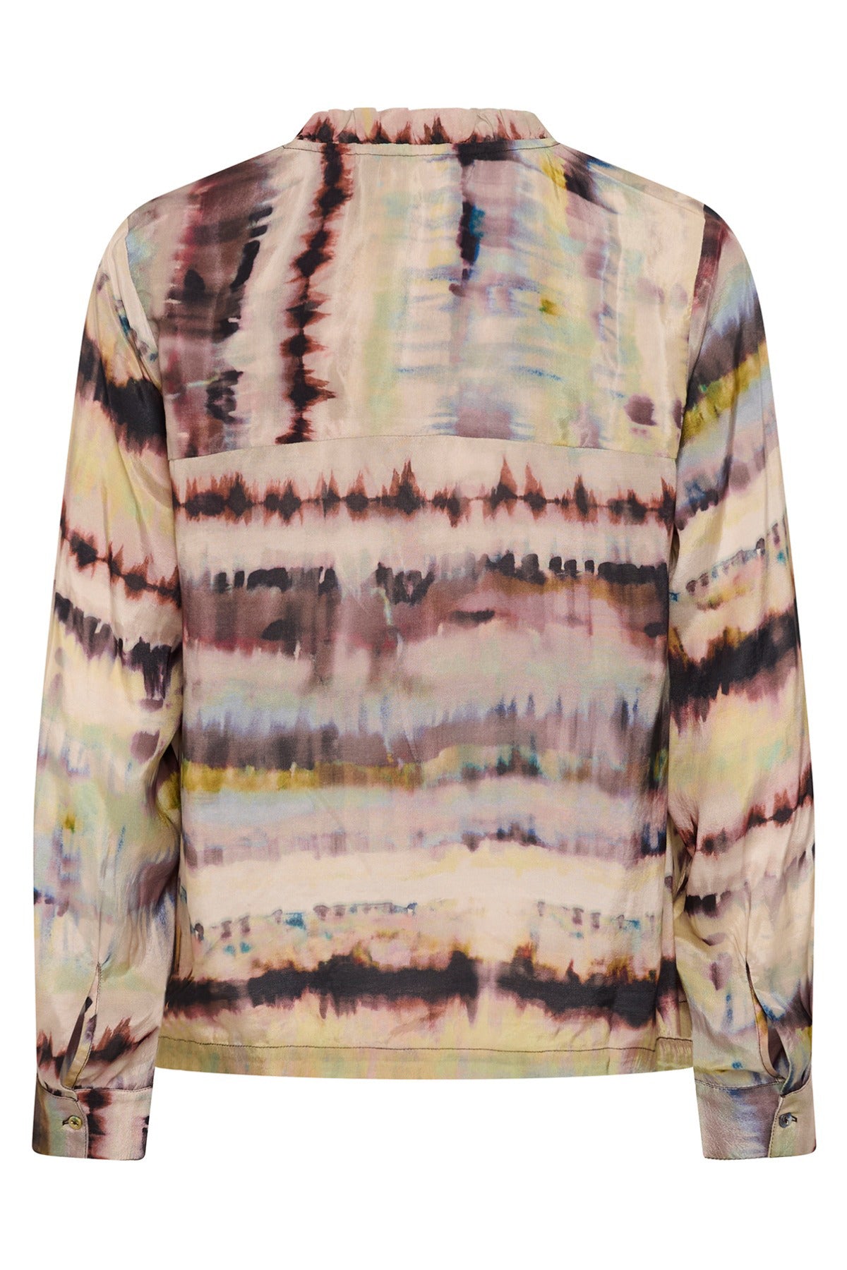 Langærmet bluse med burgunder-grøn multi farvet tie-dye mønster og rund halsudskæring.