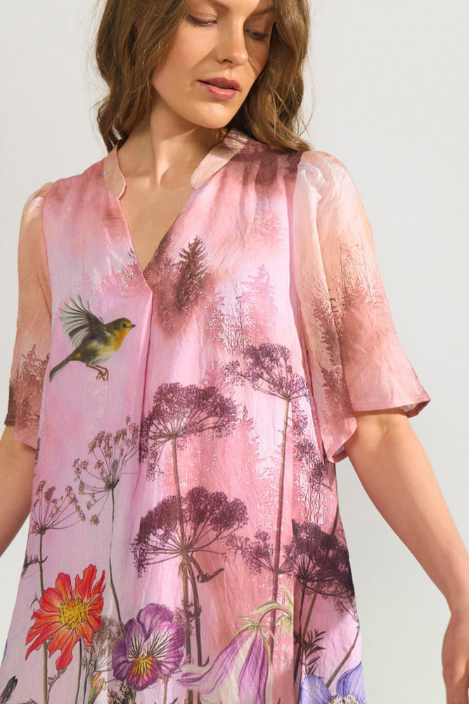 NUFOREST - Kjole med detaljeret blomsterprint