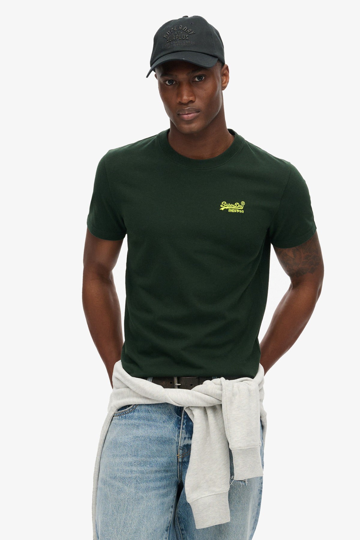 SUPERDRY ESSENTIAL LOGO EMB TEE