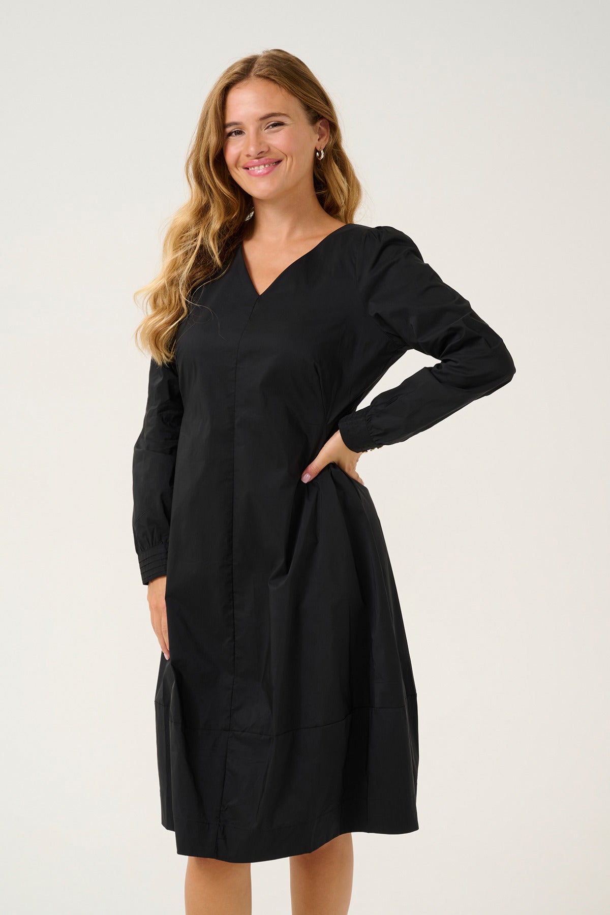 Culture CUantoinett V-neck Dress