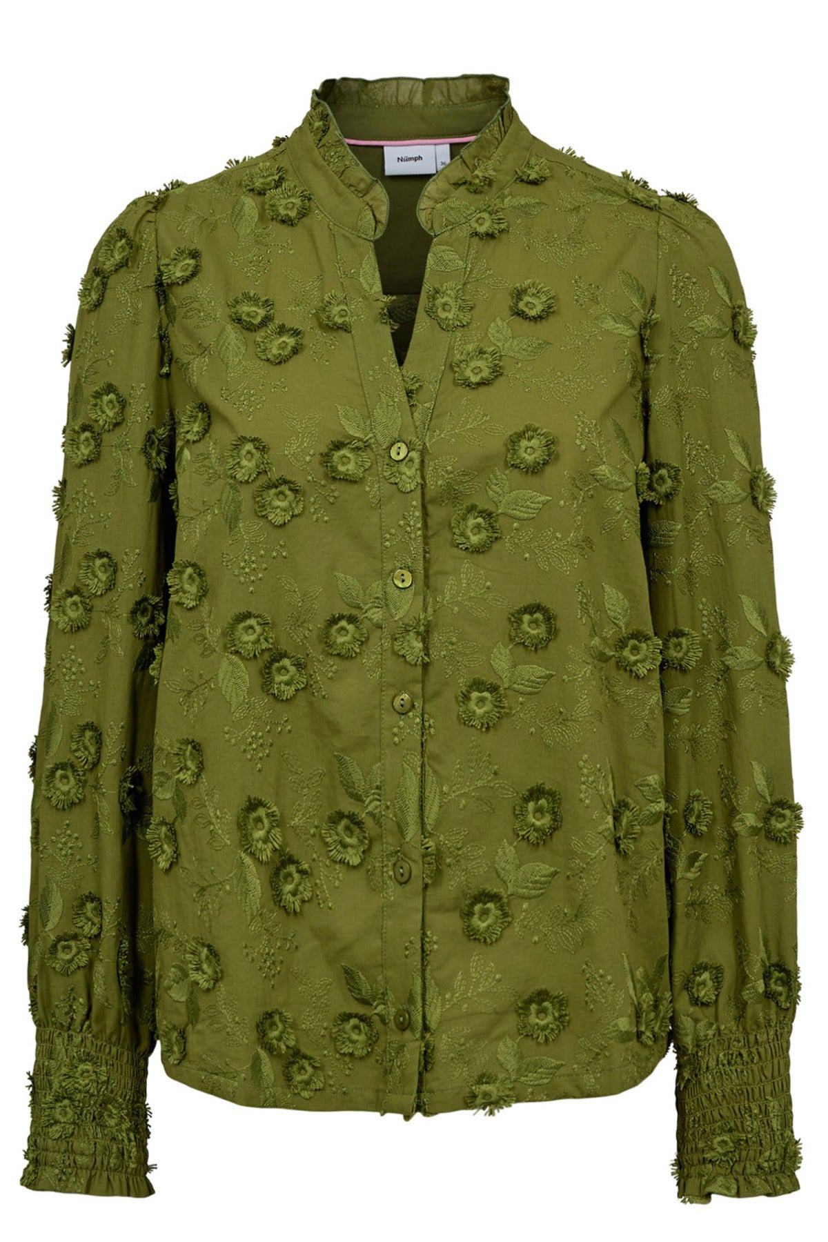 Langærmet grøn bluse med blomsterbroderi og fine knapper foran.