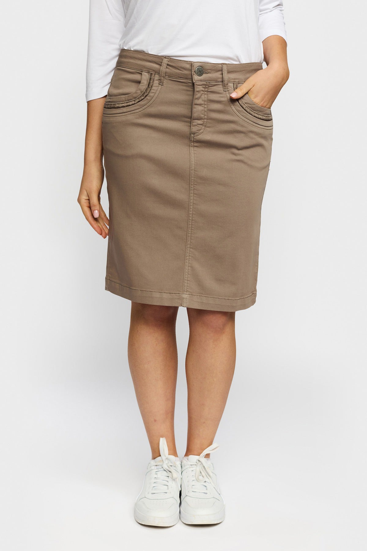 BIANCA - Strækbar nederdel med lommer