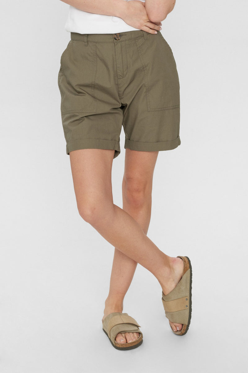 THERESE Shorts Nelly 9811