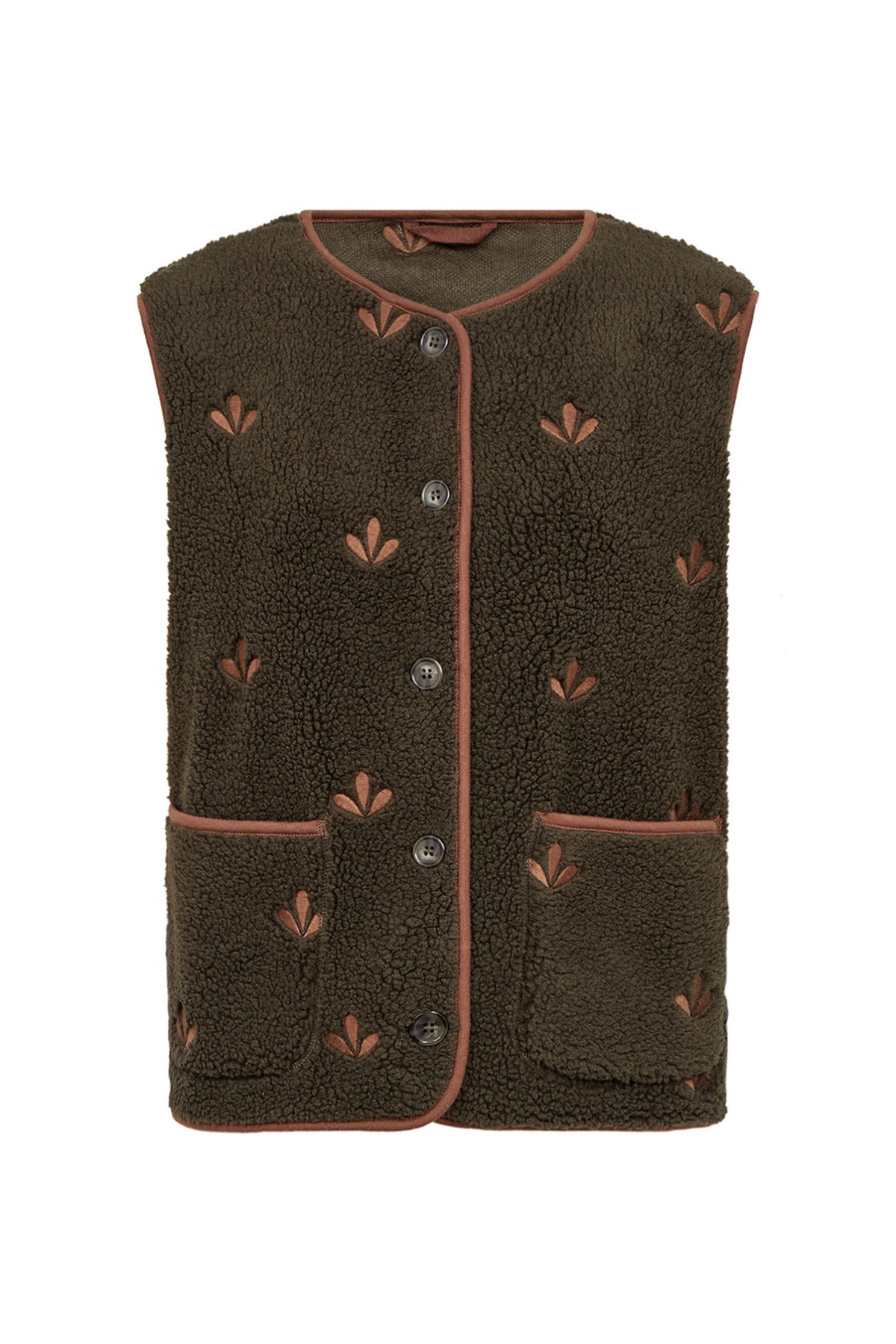 Mørkegrøn teddyvest med broderede blomstermotiver, frontlommer og kantning i brun nuance.