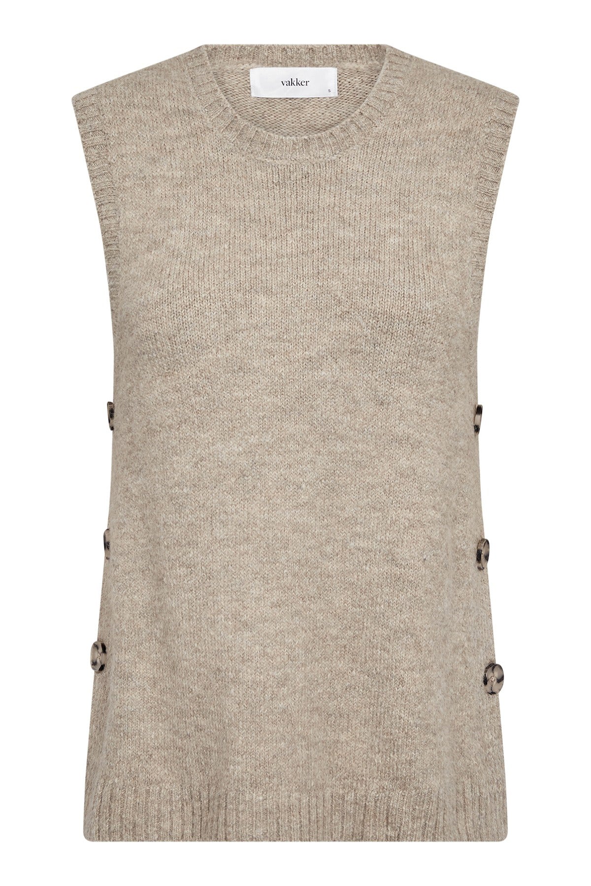 Strikket vest i beige med rund hals og knapper langs siderne.