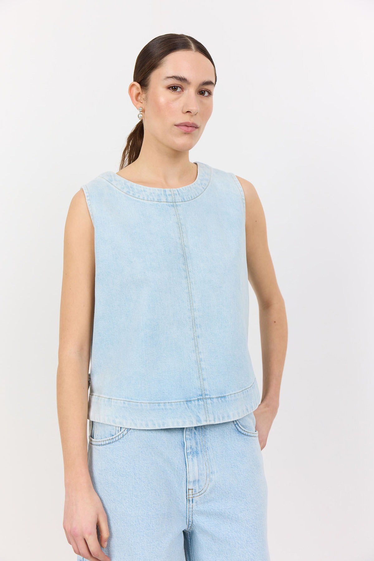 LEVETE ROOM LR-KOSA 9