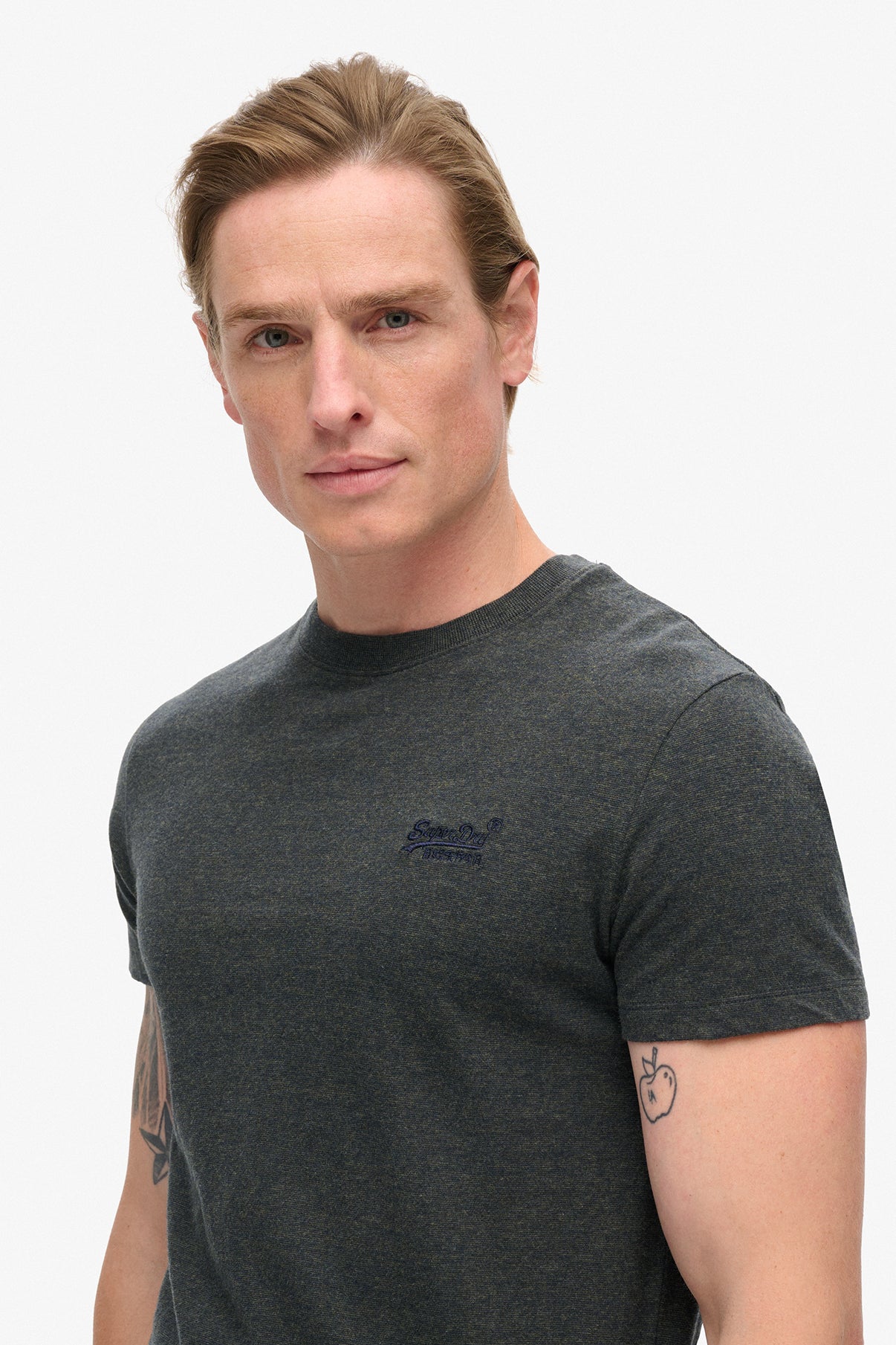 SUPERDRY ESSENTIAL LOGO EMB TEE