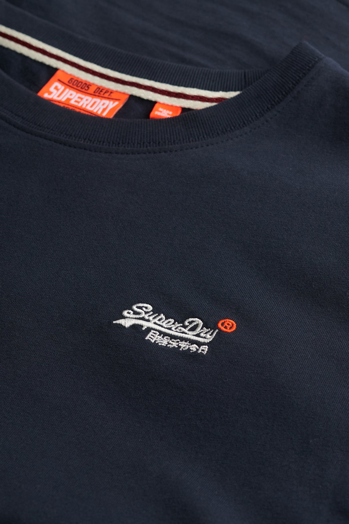 SUPERDRY ESSENTIAL CONTRAST EMB TEE