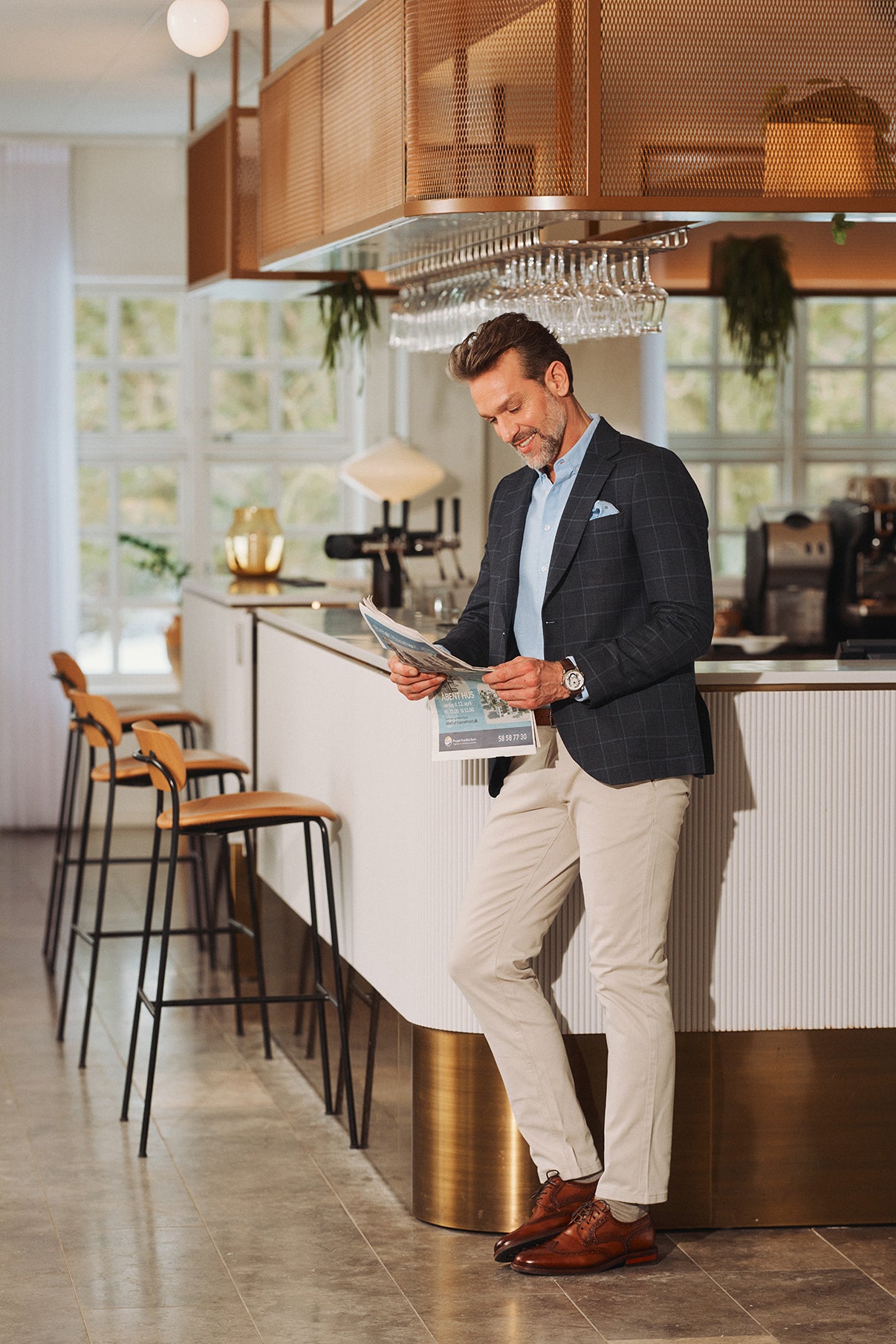 Olly - Mørkeblå uldblazer med ternet mønster