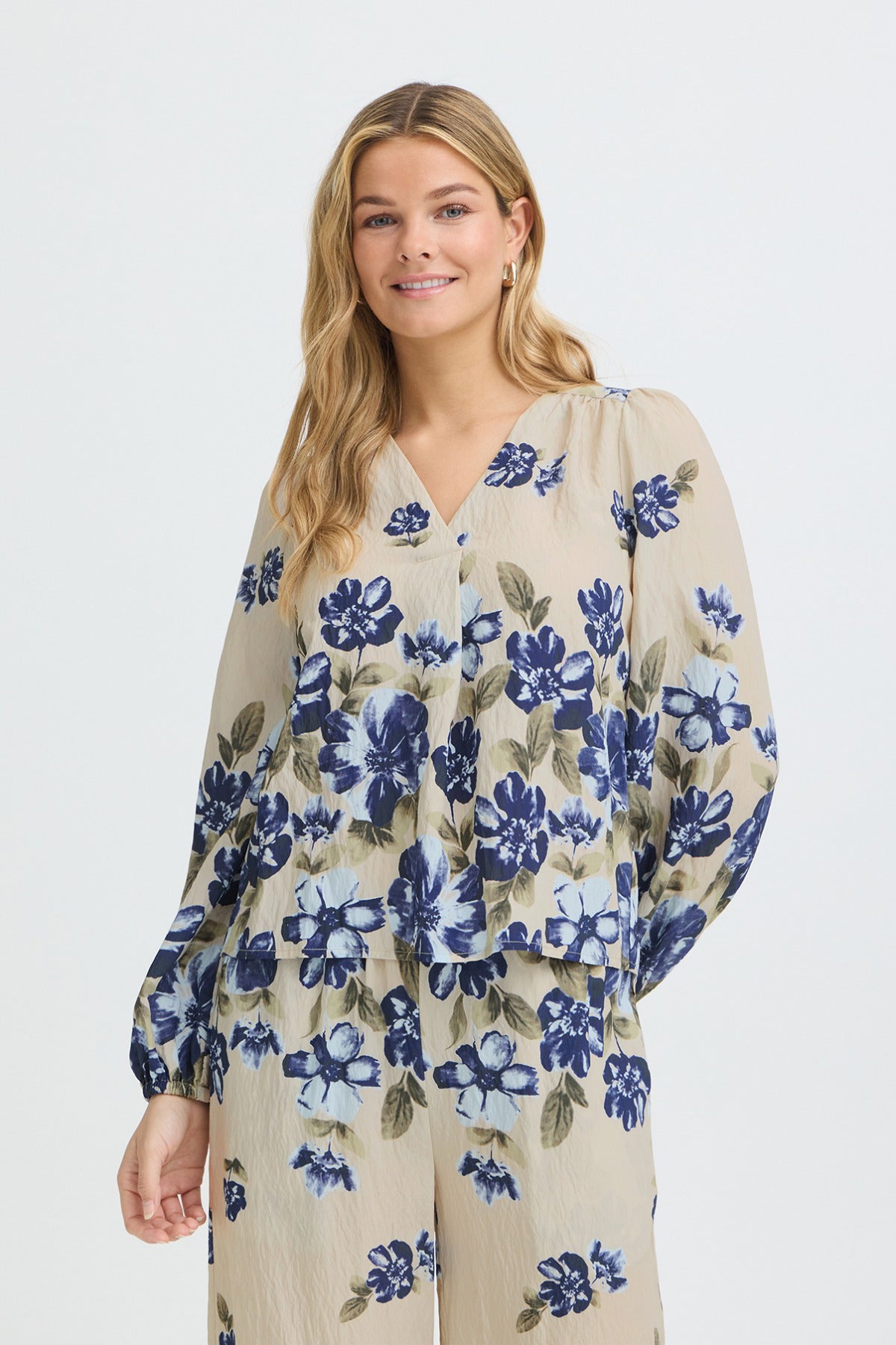 FRCARRIE BL 1 - Let bluse med lange ballonærmer