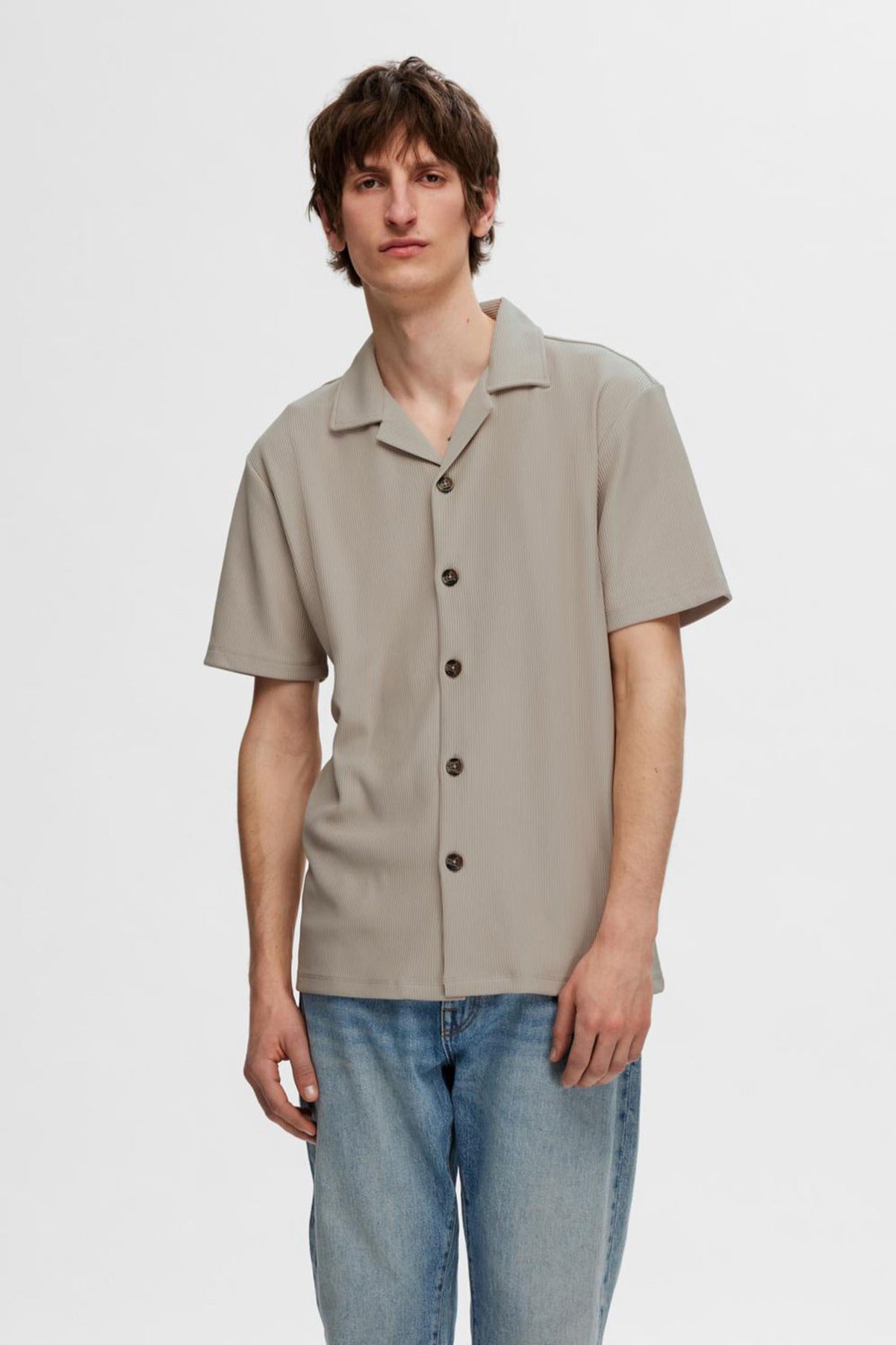 SELECTED HOMME SLHLOOSE PLISSE RESORT SS SHIRT