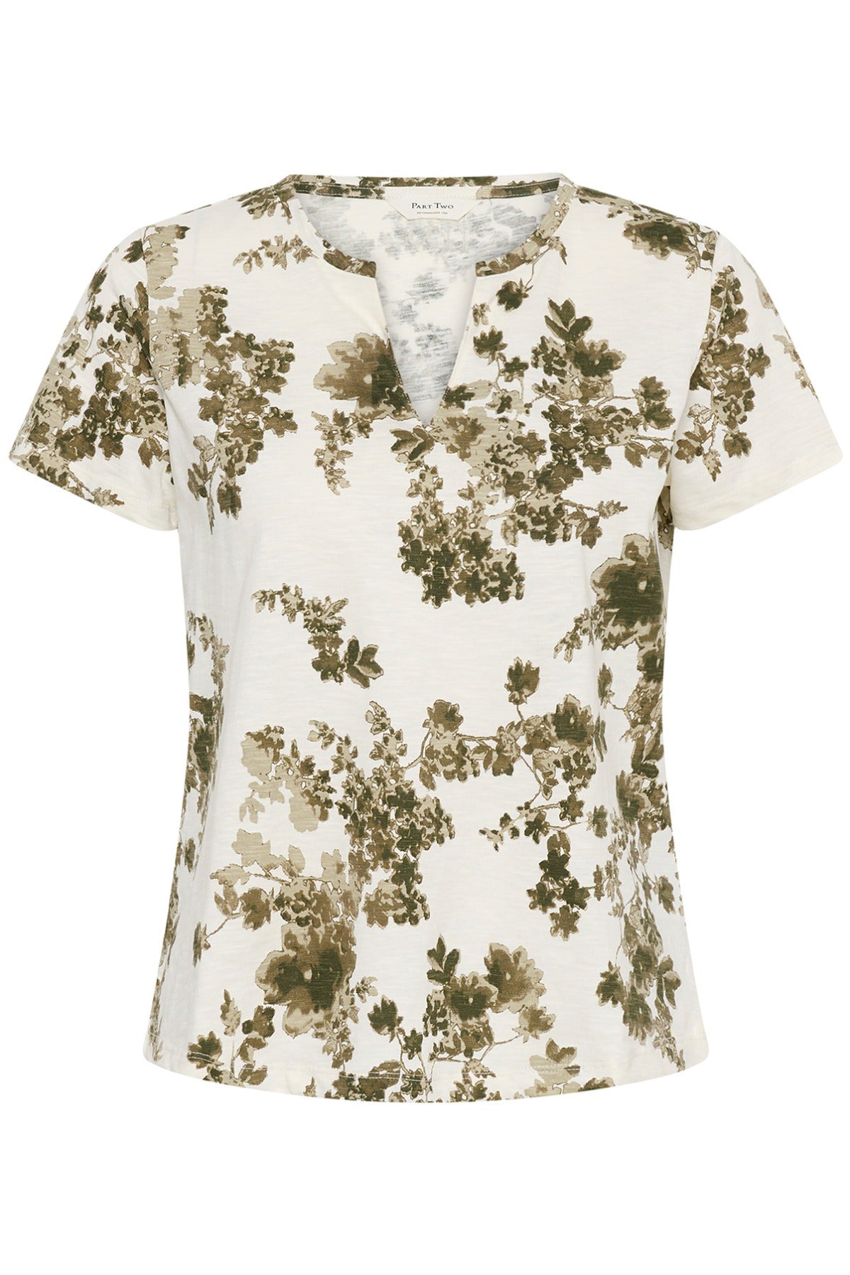 Hvid kortærmet bluse med grønne blomsterprint og rund hals med knappelukning.