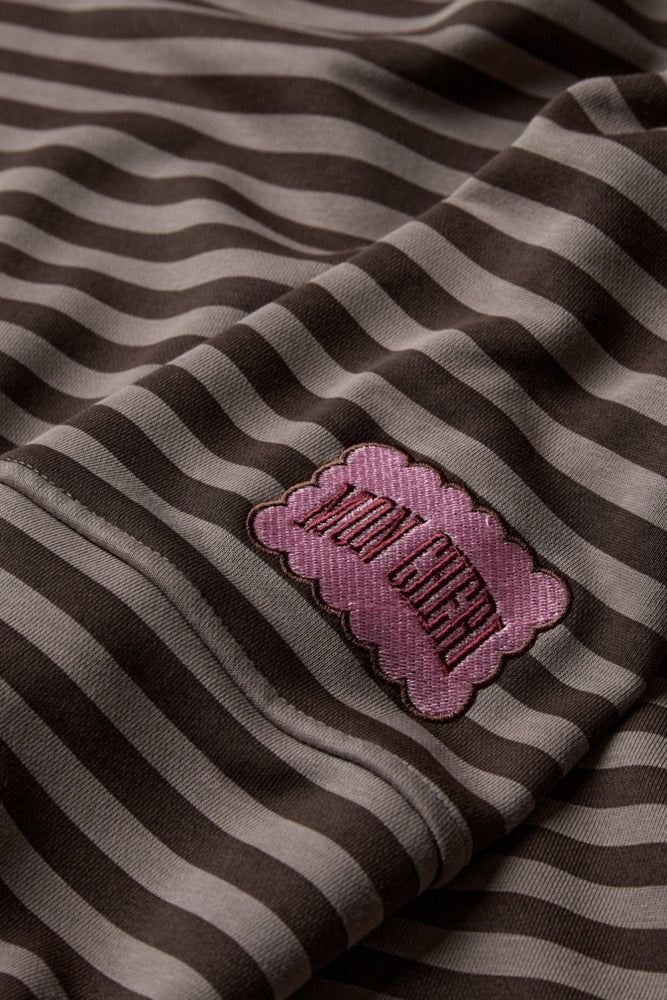Stribet sweatshirt med rund hals og broderet detalje