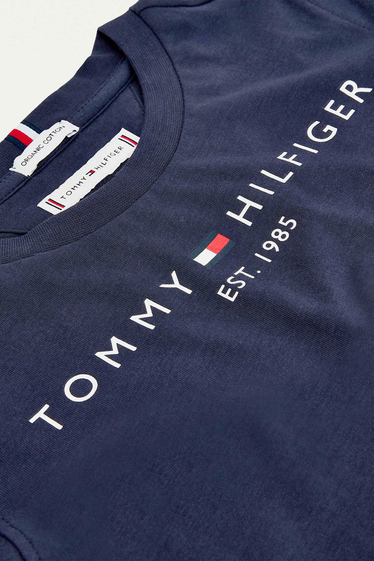 Tommy Hilfiger Boy ESSENTIAL TEE S/S