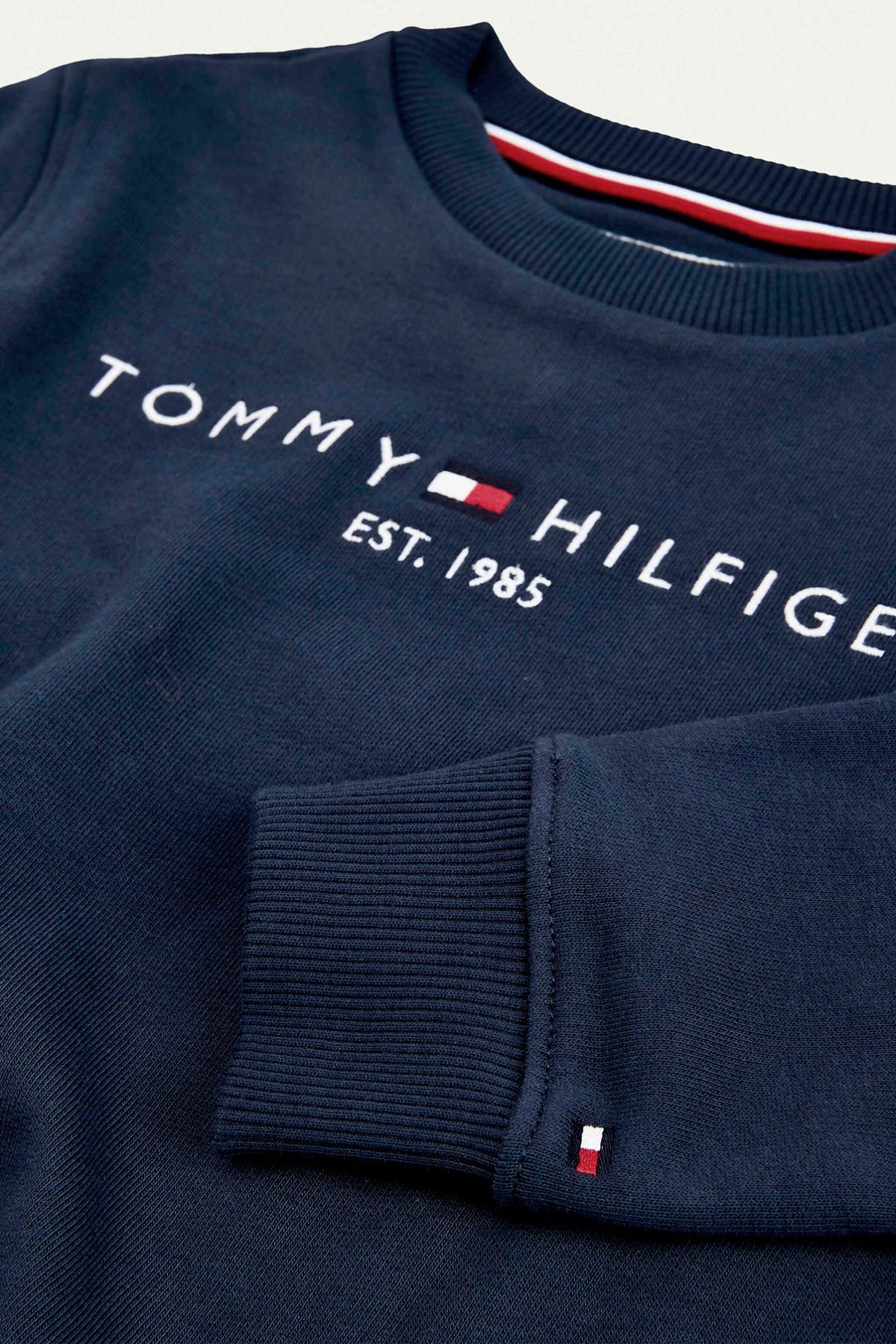 Tommy Hilfiger Boy ESSENTIAL SWEATSHIRT