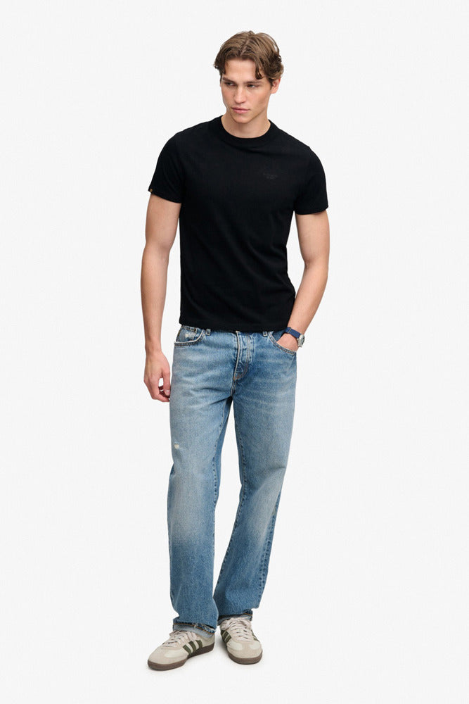 ESSENTIAL STACKED LOGO - Kortærmet basis t-shirt med broderet logo