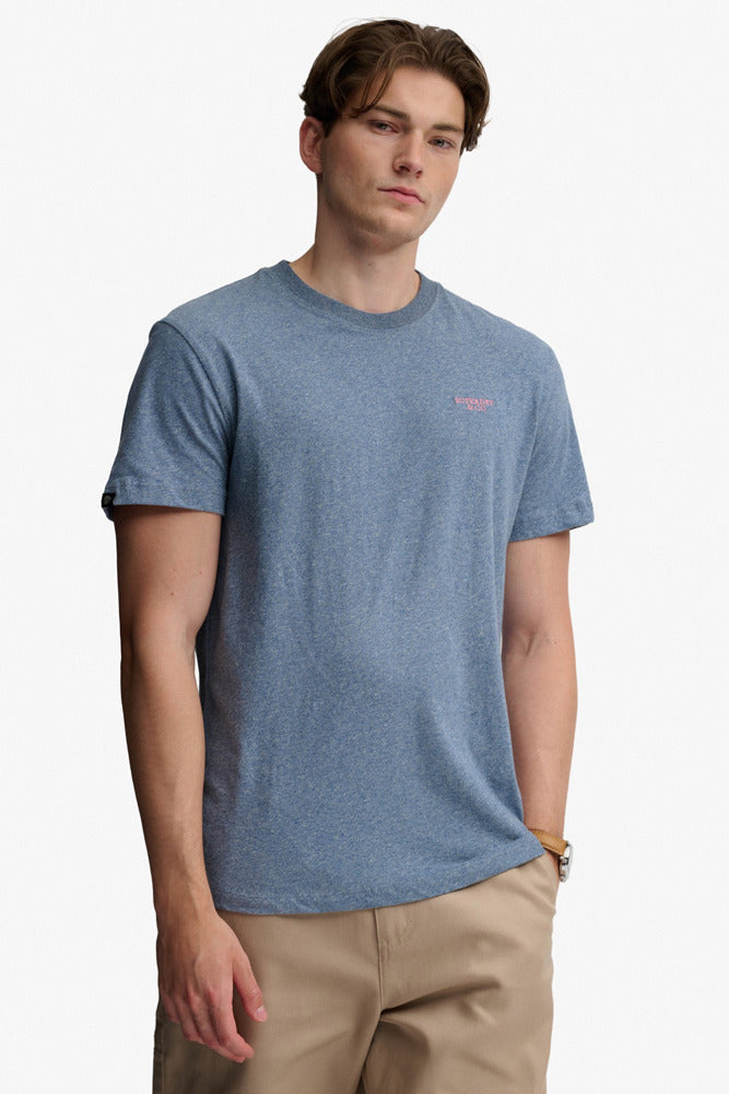 ESSENTIAL STACKED LOGO - Kortærmet basis t-shirt med broderet logo