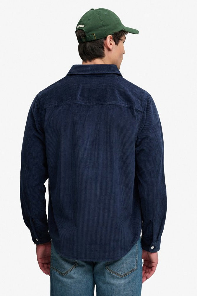 Overshirt i fløjl med knaplukning