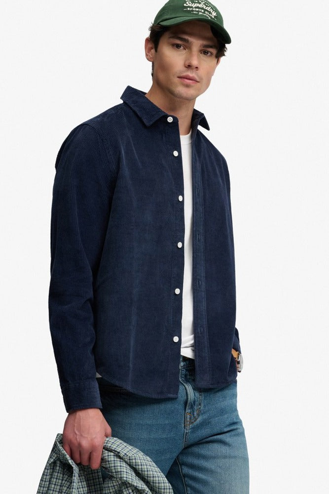 Overshirt i fløjl med knaplukning