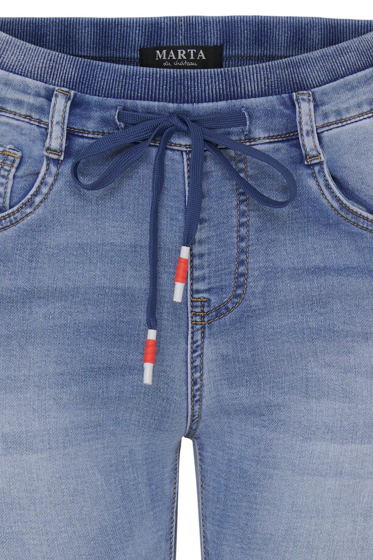 Blådenim jeans med elastisk talje og snørelukning med dekorerede ender.