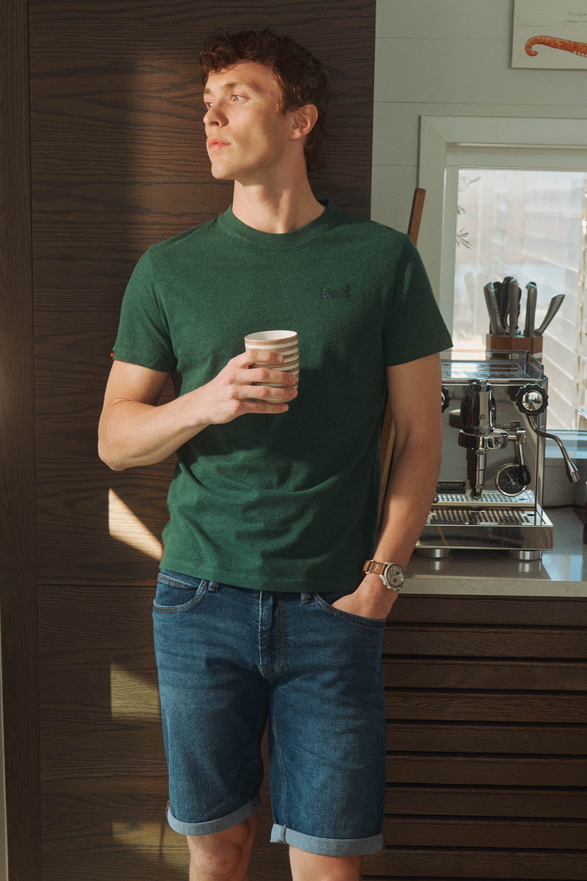 ESSENTIAL LOGO EMB TEE