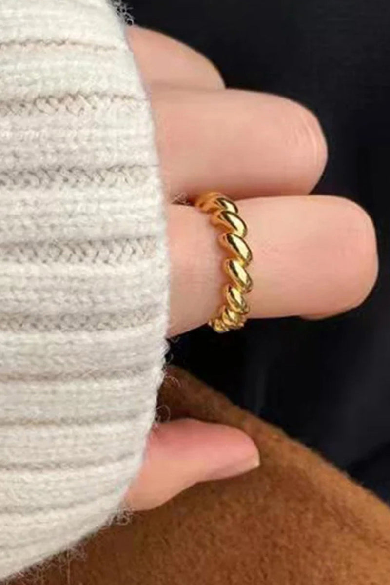 Rica – Snoet ring – 18K forgyldt
